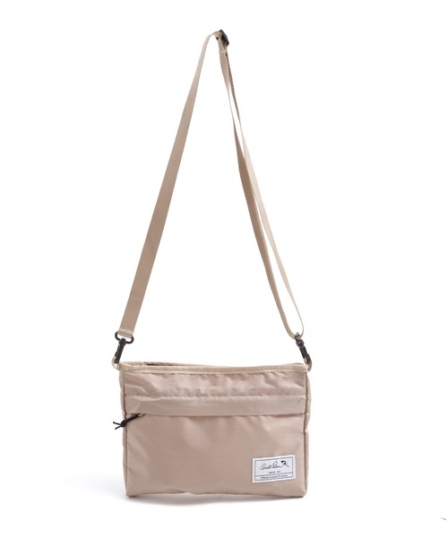 Arnold Palmer（アーノルドパーマー）の「撥水 2WAY シェア サコッシュ バッグ（ショルダーバッグ・レディース・ブラック/ベージュ・F）」の12枚目の写真