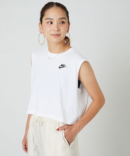 NIKE(ナイキ)の「限定展開 NIKE/ナイキ ナイキ W NSWクラブ クロップ TEE(タンクトップ・レディース・ベージュ/ブラック/ホワイト・SMALL/MEDIUM)」の2枚目の写真