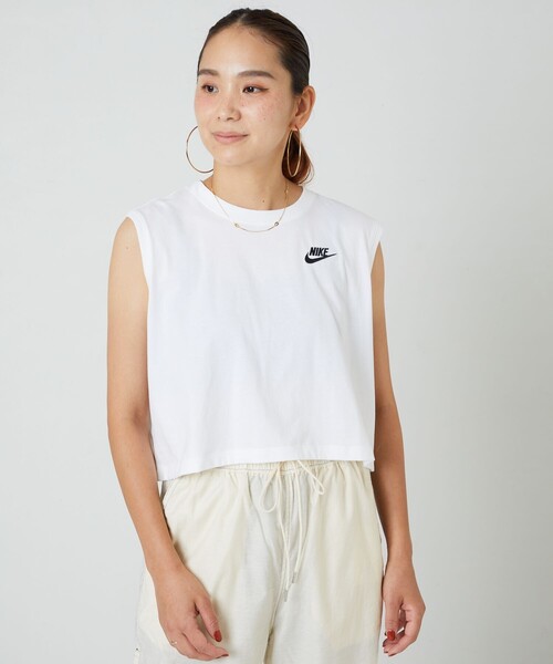 NIKE(ナイキ)の「限定展開 NIKE/ナイキ ナイキ W NSWクラブ クロップ TEE(タンクトップ・レディース・ベージュ/ブラック/ホワイト・SMALL/MEDIUM)」の4枚目の写真