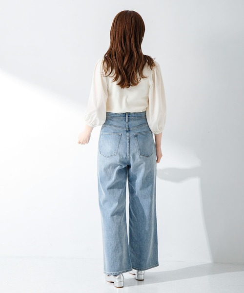 URBAN RESEARCH Sonny Label（アーバンリサーチサニーレーベル）の「パフスリーブコンビ半袖プルオーバー（Tシャツ/カットソー・レディース・オフホワイト/ブラック/ブルー・FREE）」の11枚目の写真