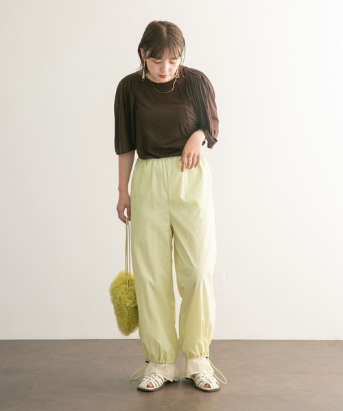 KBF（ケイビーエフ）の「フリルスリーブシアーカットソー（Tシャツ/カットソー・レディース・アイボリー/ラベンダー/ダークブラウン・ONE）」の13枚目の写真