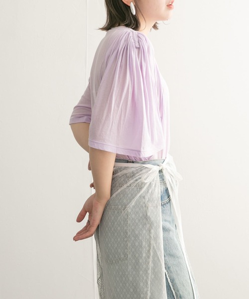 KBF（ケイビーエフ）の「フリルスリーブシアーカットソー（Tシャツ/カットソー・レディース・アイボリー/ラベンダー/ダークブラウン・ONE）」の22枚目の写真