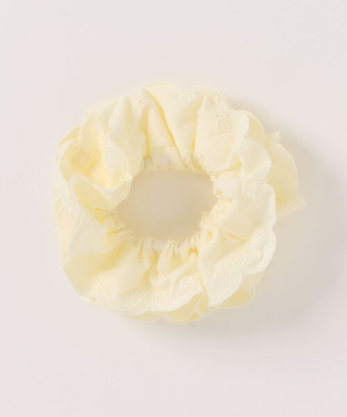 Mayree(メイリー)の「【urge select】リボン刺繍 フリル ボリューム シュシュ(シュシュ・レディース・ブルー/ホワイト/ピンク/イエロー・FREE)」の8枚目の写真