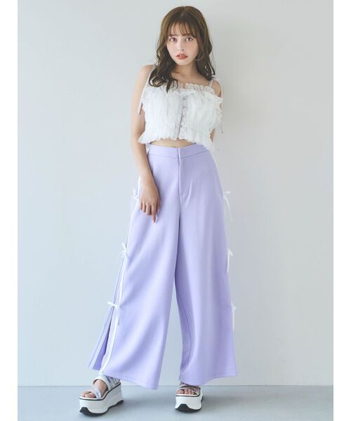 dazzlin（ダズリン）の「サイドリボントラックパンツ（その他パンツ・レディース・チャコールグレー/パープル/アイボリー・MEDIUM/SMALL）」の7枚目の写真