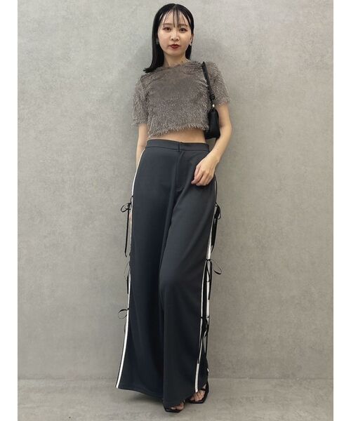 dazzlin（ダズリン）の「サイドリボントラックパンツ（その他パンツ・レディース・チャコールグレー/パープル/アイボリー・MEDIUM/SMALL）」の10枚目の写真