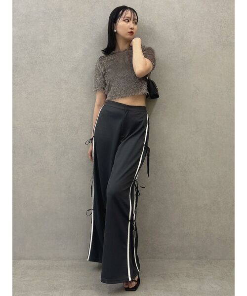 dazzlin（ダズリン）の「サイドリボントラックパンツ（その他パンツ・レディース・チャコールグレー/パープル/アイボリー・MEDIUM/SMALL）」の11枚目の写真