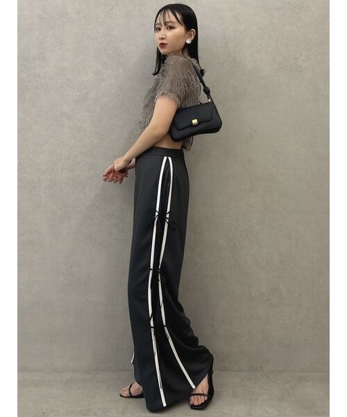 dazzlin（ダズリン）の「サイドリボントラックパンツ（その他パンツ・レディース・チャコールグレー/パープル/アイボリー・MEDIUM/SMALL）」の13枚目の写真