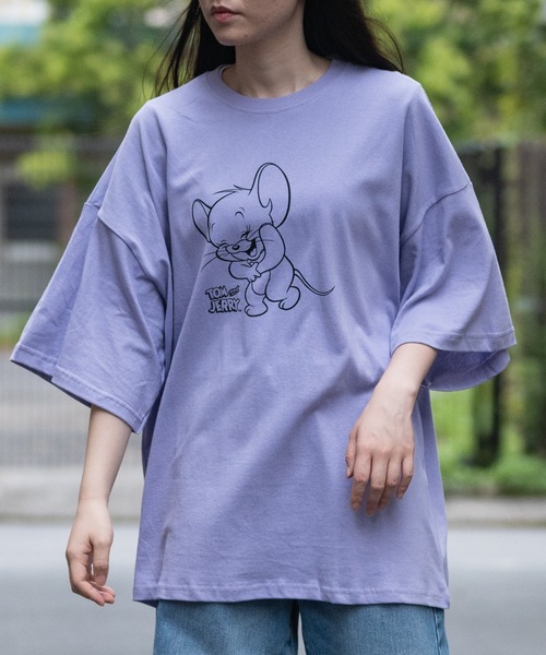 Tom&Jerry(トムアンドジェリー)の「【40I】〔Tom & Jerry/トム & ジェリー〕イラストプリント オーバーサイズ 半袖Tシャツ(Tシャツ/カットソー・メンズ・ベージュ系2/ライトグリーン系1/パープル系1/ホワイト系1/ブラウン系1/ブラウン系2/ライトグリーン系2/ライトグリーン系3/パープル系3/パープル系2/ホワイト系3/ブラウン系3/ベージュ系1/ベージュ系3/ホワイト系2・MEDIUM/LARGE/X-LARGE)」の15枚目の写真