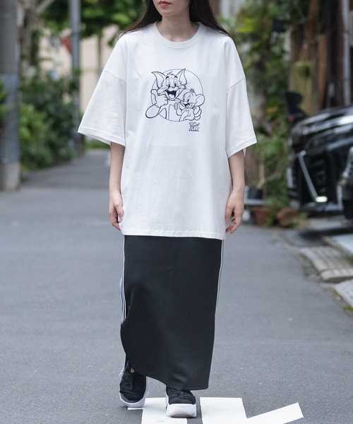 Tom&Jerry(トムアンドジェリー)の「【40I】〔Tom & Jerry/トム & ジェリー〕イラストプリント オーバーサイズ 半袖Tシャツ(Tシャツ/カットソー・メンズ・ベージュ系2/ライトグリーン系1/パープル系1/ホワイト系1/ブラウン系1/ブラウン系2/ライトグリーン系2/ライトグリーン系3/パープル系3/パープル系2/ホワイト系3/ブラウン系3/ベージュ系1/ベージュ系3/ホワイト系2・MEDIUM/LARGE/X-LARGE)」の20枚目の写真