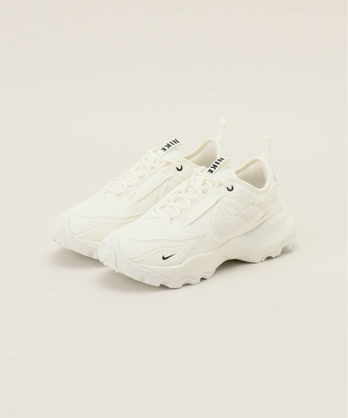 NIKE(ナイキ)の「《追加》NIKE/ナイキ TC 7900(スニーカー・レディース・ホワイト・23cm/23.5cm/24cm/24.5cm)」の1枚目の写真