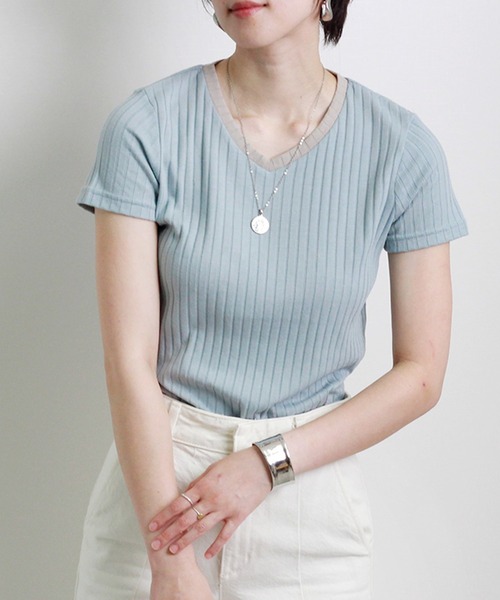 Fizz（フィズ）の「【Fizz/フィズ】　配色ワイドリブ　Vネック半袖プルオーバー（Tシャツ/カットソー・レディース・アイボリー/ブラウン/杢グレー/ベージュ/サックスブルー/ブラック・L/M）」の6枚目の写真