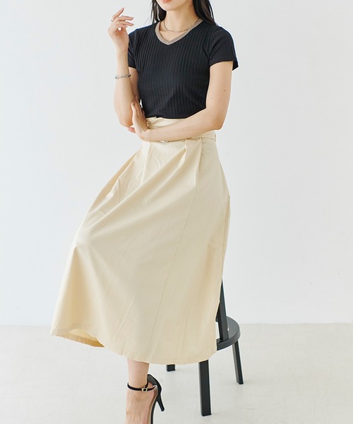 Fizz（フィズ）の「【Fizz/フィズ】　配色ワイドリブ　Vネック半袖プルオーバー（Tシャツ/カットソー・レディース・アイボリー/ブラウン/杢グレー/ベージュ/サックスブルー/ブラック・L/M）」の9枚目の写真