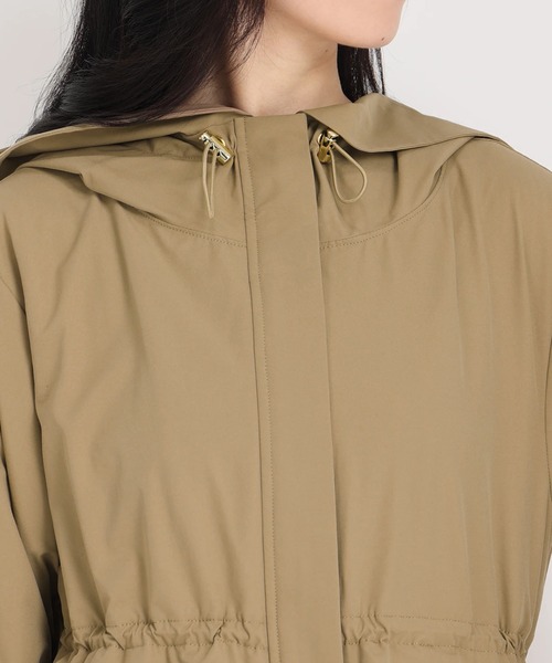 STRAWBERRY-FIELDS（ストロベリーフィールズ）の「ドロストフリルマウンテンパーカー（マウンテンパーカー・レディース・キャメル/グレー系その他/ブラック・2）」の6枚目の写真