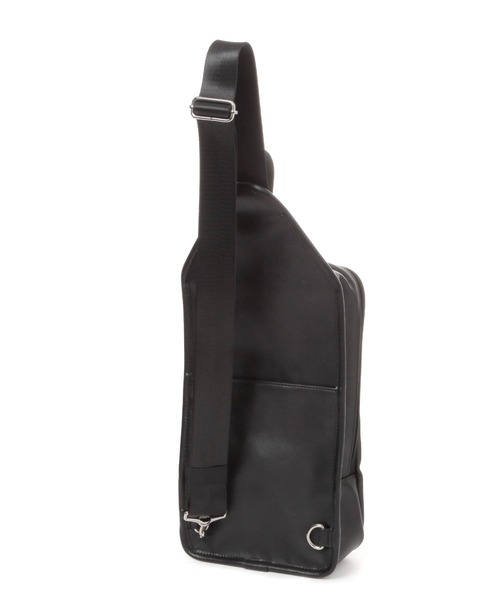 LAKOLE（ラコレ）の「フェイクレザーたて型ボディバッグ / 132227（ボディバッグ/ウエストポーチ・メンズ・ネイビー/ブラック/グレー・FREE）」の10枚目の写真