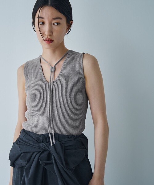 RONEL（ロネル）の「ベロアニットノースリーブトップス（ニット/セーター・レディース・ダークグリーン/ブラック/ライトグレー・S/M）」の3枚目の写真