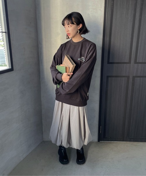 ENIM BY VICKY(エニムバイビッキー)の「ネコ刺繍オーバーサイズゆるスウェット《洗濯機で洗える》(Tシャツ/カットソー・レディース・オフホワイト/チャコールグレー/カーキ/アイボリー/ダークグレー/ホワイト系その他・M)」の19枚目の写真