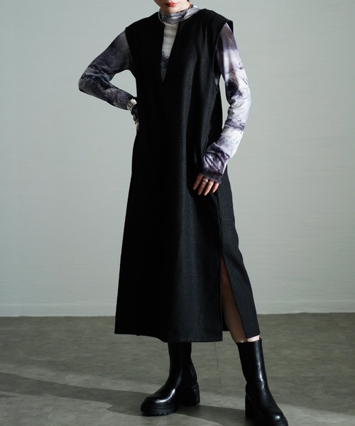 Sawa a la mode(サワアラモード)の「微起毛キーネック重ね着ワンピース(ワンピース・レディース・ブラック/グレー・FREE)」の1枚目の写真