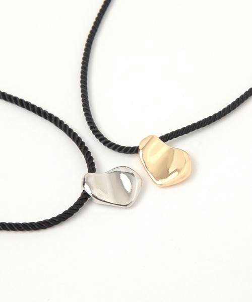 LOWRYS FARM（ローリーズファーム）の「マルチＷＡＹチョーカー　 150530（ネックレス・レディース・シルバー/ゴールド/グレー系その他/キャメル・FREE）」の6枚目の写真