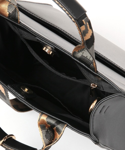 BAYFLOW（ベイフロー）の「[多ポケットで便利]レオパードテープフェイクレザートート（ハンドバッグ・レディース・ブラック/ライトグレー/ベージュ/ブラウン系その他・FREE）」の12枚目の写真