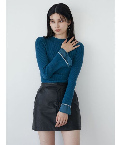 MURUA（ムルーア）の「ベルスリーブラインニット（ニット/セーター・レディース・ブラック/アイボリー/ブルー・FREE）」の6枚目の写真