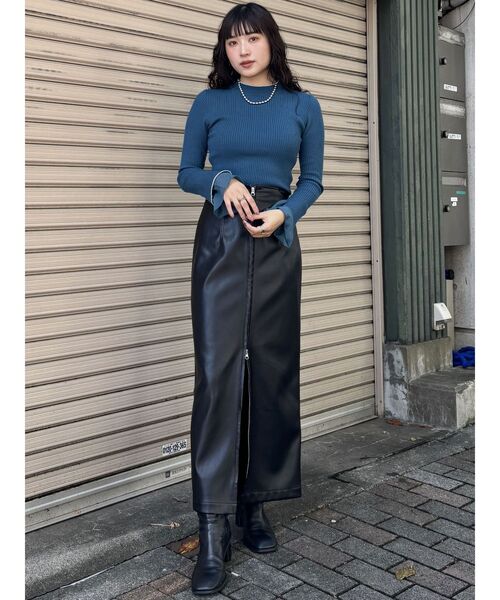 MURUA（ムルーア）の「ベルスリーブラインニット（ニット/セーター・レディース・ブラック/アイボリー/ブルー・FREE）」の22枚目の写真