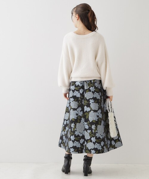 couture brooch(クチュールブローチ)の「◆【エレガントな雰囲気漂う】フラワージャカードスカート(スカート・レディース・ブラック系3/アイボリー系3/ブルー系8・36/38/40/42)」の11枚目の写真