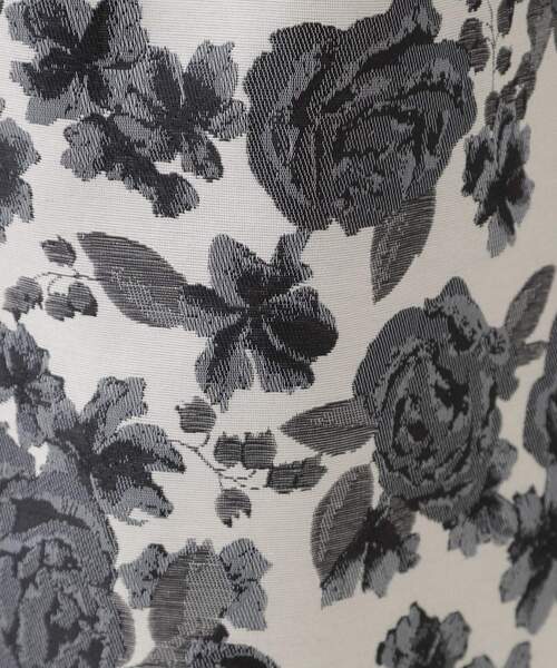 couture brooch(クチュールブローチ)の「◆【エレガントな雰囲気漂う】フラワージャカードスカート(スカート・レディース・ブラック系3/アイボリー系3/ブルー系8・36/38/40/42)」の19枚目の写真