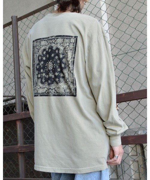 MODISH GAZE(モディシュガゼ)の「【MODISH GAZE】ピグメント加工バンダナプリントロンT(Tシャツ/カットソー・メンズ・ブラック/カーキ/オフホワイト/バーガンディー・MEDIUM/LARGE)」の3枚目の写真