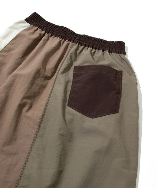 CUBE SUGAR（キューブシュガー）の「CUBE SUGAR/キューブシュガー　ナイロン配色ラインギャザーSK（スカート・レディース・ナチュラル/ブラウン/その他1・FREE）」の11枚目の写真