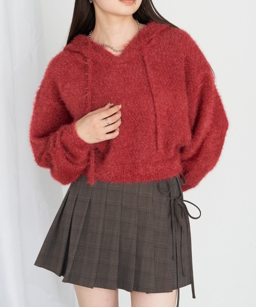 RAY CASSIN（レイカズン）の「【やわらかい肌ざわり】シャギーフードニット（ニット/セーター・レディース・ライトグレー/ブラウン/レッド/ブラック・FREE）」の22枚目の写真