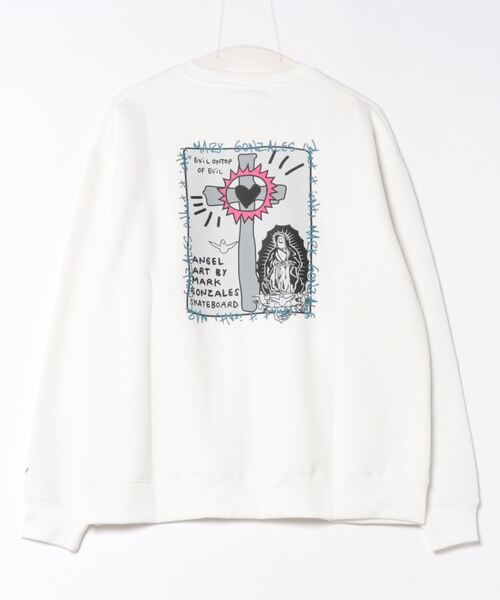 (What it isNt)ART BY MARKGONZALES(ワットイットイズント)の「【(What it isNt)ART BY MARKGONZALES / (ワットイットイズント) アートバイマークゴンザレス】リラックスフィット バックプリント 裏起毛 クルーネックトレーナー ユニセックス(スウェット・メンズ・ホワイト系その他2/ゴールド系その他/ブルー系その他/グリーン系その他2/ホワイト系その他/ピンク系その他2・X-LARGE/LARGE/MEDIUM)」の15枚目の写真