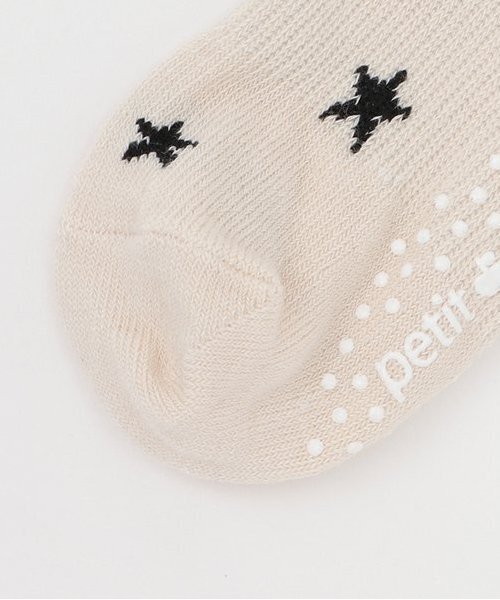 petit main(プティマイン)の「くま&星クルーソックス2P(ソックス/靴下・キッズ・エンジ/トップグレー/キナリ・SS/S/M/L)」の7枚目の写真