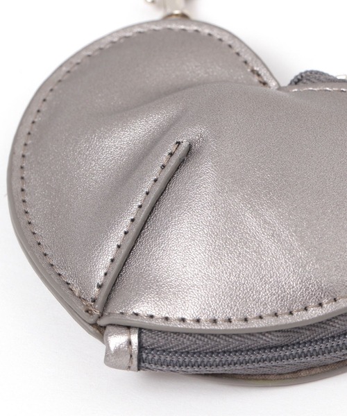 LAKOLE(ラコレ)の「ぷっくりハートマルチケース / 208904(ポーチ・レディース・ホワイト/レッド/その他1/ブラック・FREE)」の12枚目の写真