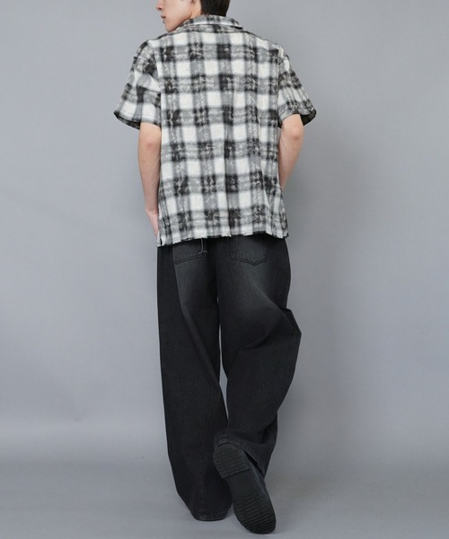 SPINNS（スピンズ）の「バレルレッグジーンズ/カーブデニムパンツ（デニムパンツ・メンズ・ライトブルー/ブルー/ブラック/ネイビー・L/M/S/XL）」の21枚目の写真