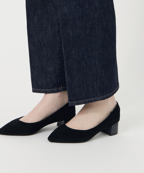 B.C STOCK(ベーセーストック)の「《追加3》【WEB限定】ミッドライズテーパード5ポケット JEAN(デニムパンツ・レディース・ブルー/ネイビー・SMALL/MEDIUM/LARGE)」の3枚目の写真