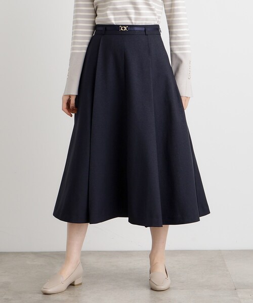 grove（グローブ）の「ベルト付きラメツイルフレアスカート（スカート・レディース・ネイビー/ナチュラル・03/02/01/04/05）」の2枚目の写真