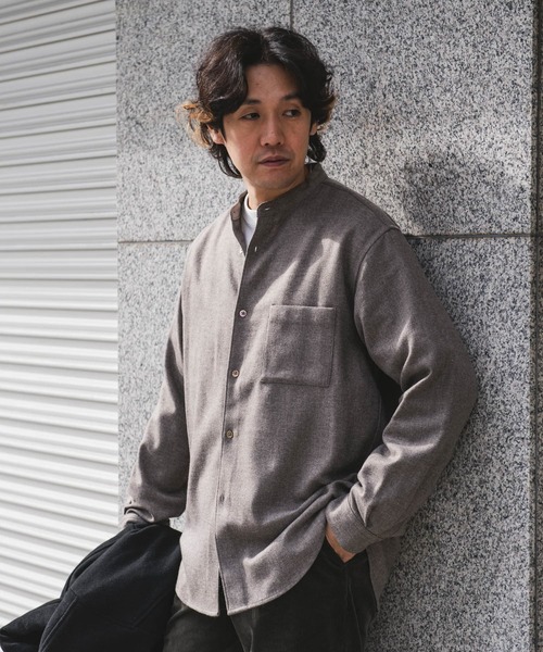 URBAN RESEARCH DOORS(アーバンリサーチドアーズ)の「フラノバンドカラーシャツ(シャツ/ブラウス・メンズ・モカ/スミクロ/グレー系その他/オリーブ・MEDIUM/LARGE)」の12枚目の写真