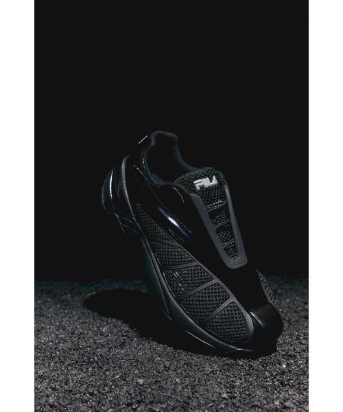 REPLICA 2002（スニーカー）｜FILA（フィラ）のファッション通販