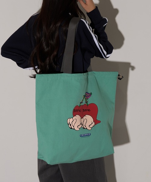 FREDRIK PACKERS(フレドリックパッカーズ)の「【FREDRIK PACKERS】FREDRIK ≪別注コラボレーション≫MASAMI YANAGIDA キャンバストート L(トートバッグ・レディース・ブラウン/ライトグレー/グリーン/ホワイト/パープル/ブルー/グレー/ブラック/アイボリー・FREE)」の11枚目の写真