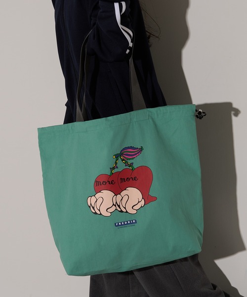 FREDRIK PACKERS(フレドリックパッカーズ)の「【FREDRIK PACKERS】FREDRIK ≪別注コラボレーション≫MASAMI YANAGIDA キャンバストート L(トートバッグ・レディース・ブラウン/ライトグレー/グリーン/ホワイト/パープル/ブルー/グレー/ブラック/アイボリー・FREE)」の12枚目の写真