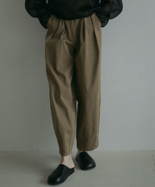 anuke（アンヌーク）の「anuke Twill Cocoon Pants ツイル