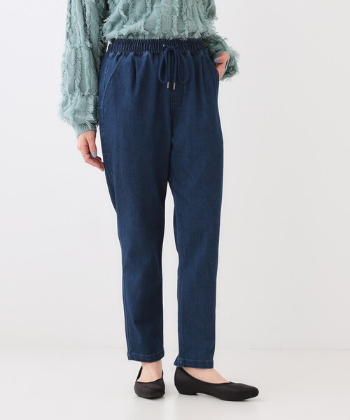 SHOO・LA・RUE（シューラルー）の「【洗える/SS-3L/美脚シルエット】アクティブ派のデニム イージーテーパードパンツ（その他パンツ・レディース・ネイビー/チャコールグレー/ブルー/ホワイト・10/04/05/01/03/02）」の7枚目の写真
