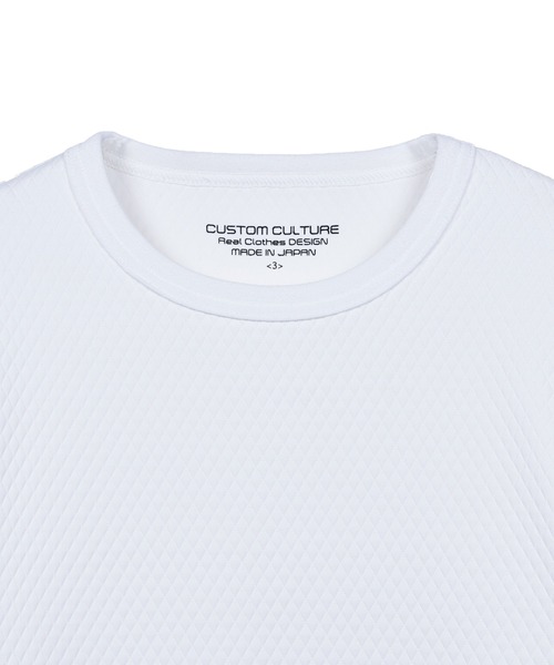 CUSTOM CULTURE(カスタムカルチャー)の「【Custom Culture】キルト風ダイヤ柄ジャガードロングスリーブTシャツ ロンT(Tシャツ/カットソー・メンズ・ブラック/ホワイト・3/2)」の6枚目の写真