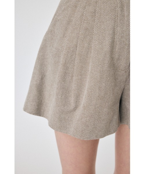 MOUSSY（マウジー）の「【セットアップ対応】THREE TUCK ショーツ（スラックス・レディース・ベージュ/ネイビー/チャコールグレー・1/2）」の14枚目の写真