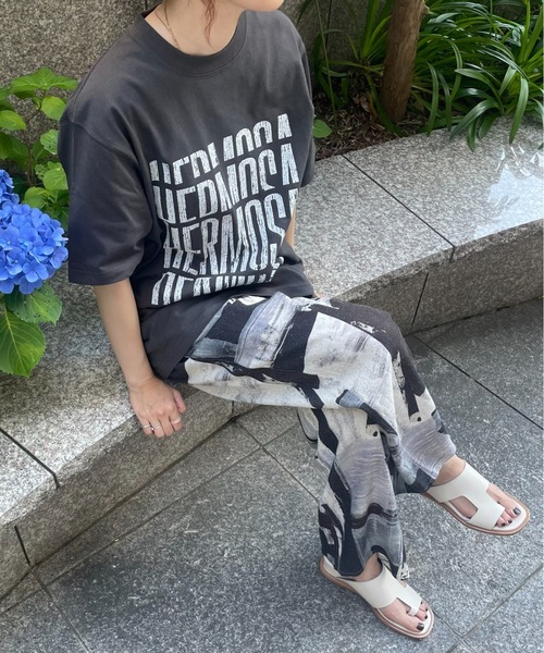 ROSE BUD（ローズバッド）の「【WEB・一部店舗限定】フロントロゴＴシャツ（Tシャツ/カットソー・レディース・グレー/ホワイト/ネイビー・ONE SIZE）」の17枚目の写真