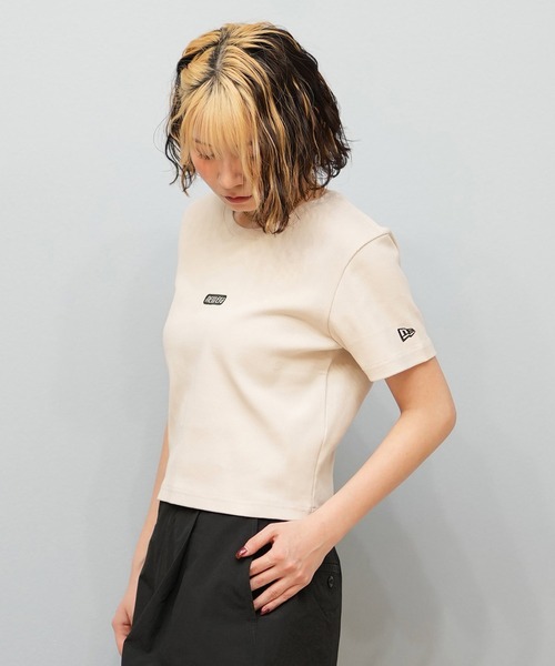 NEW ERA（ニューエラ）の「【ミニTシャツ】NEW ERA/ニューエラ リブ/ちびTシャツ 14670917/14670918/14670919（Tシャツ/カットソー・レディース・ブラック/ホワイト/ストーン・S/M）」の11枚目の写真