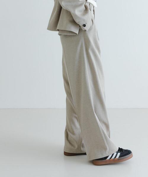 URBAN RESEARCH(アーバンリサーチ)の「『UVカット/吸水速乾/イージーケア』『UR TECH DRYLUXE』ツイードワイドパンツ(その他パンツ・レディース・ベージュ/グレー・36/38)」の6枚目の写真