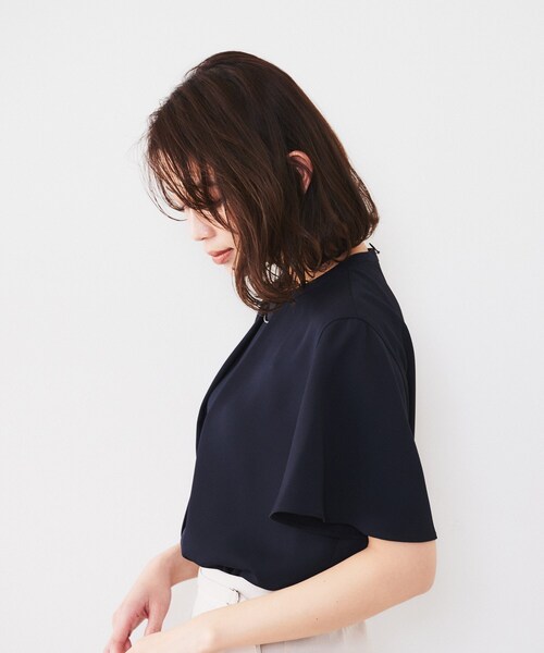 【通勤／二の腕カバー】メタルパーツブラウス UNTITLED ブラウス シャツ 「通勤／二の腕カバー」メタルパーツ
