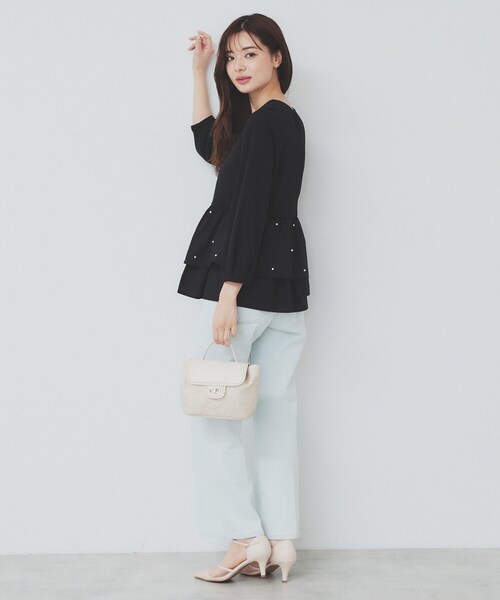 index(インデックス)の「カットジョーゼットドッキングペプラムトップス【洗濯機可】(Tシャツ/カットソー・レディース・オフホワイト/ブラック/オレンジ系・40/38/42/36)」の10枚目の写真