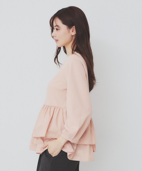 index(インデックス)の「カットジョーゼットドッキングペプラムトップス【洗濯機可】(Tシャツ/カットソー・レディース・オフホワイト/ブラック/オレンジ系・40/38/42/36)」の17枚目の写真